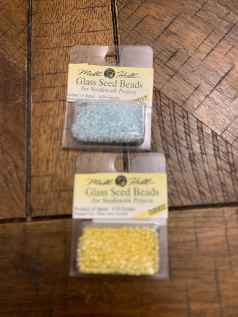 Bundle Mill Hill Glass Seed Beads - Light Blue & Yellowtail